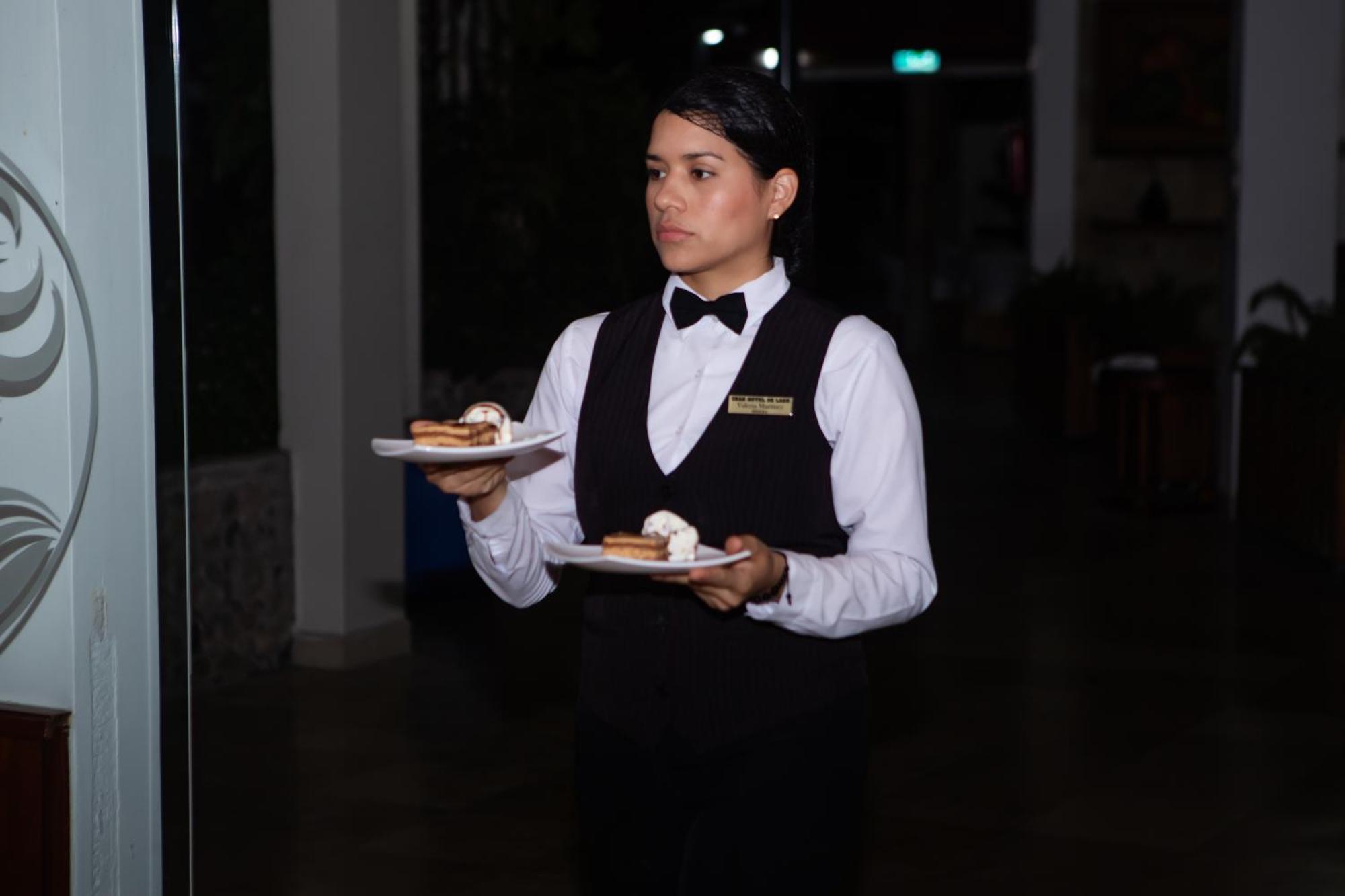 Gran Hotel De Lago - Lago Agrio Nueva Loja Dış mekan fotoğraf